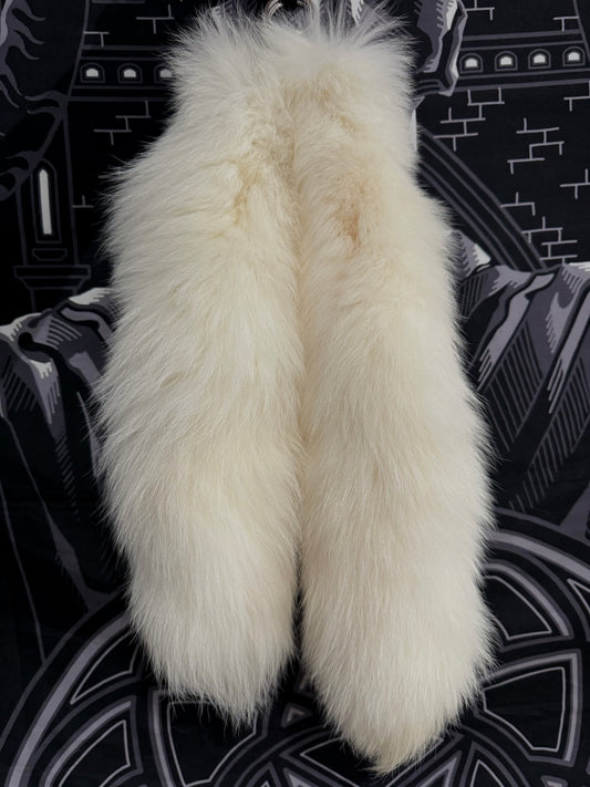 Fox Tail - White